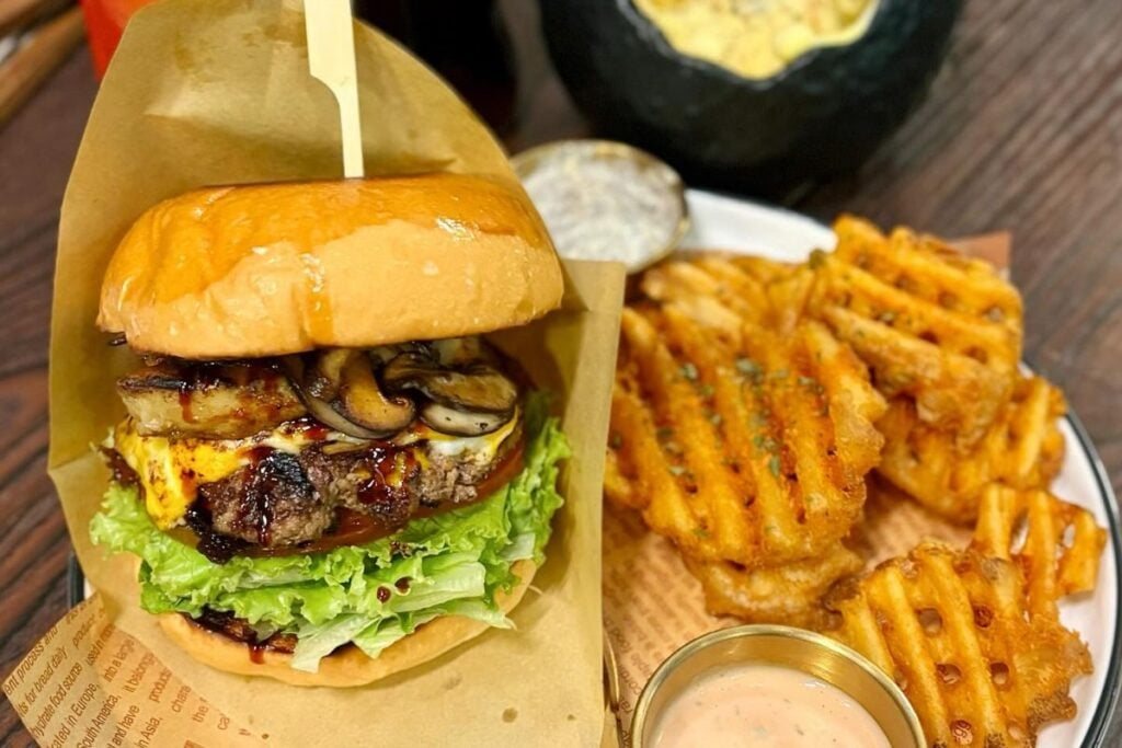 Baka Burger