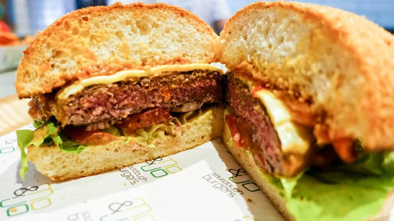 Mo & Jo Sourdough Burgers - 2