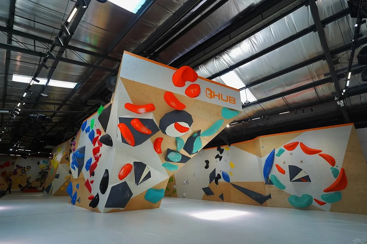 BHub Bouldering