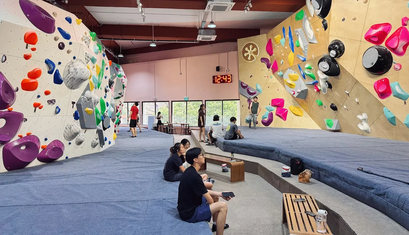 fit · bloc Telok Ayer