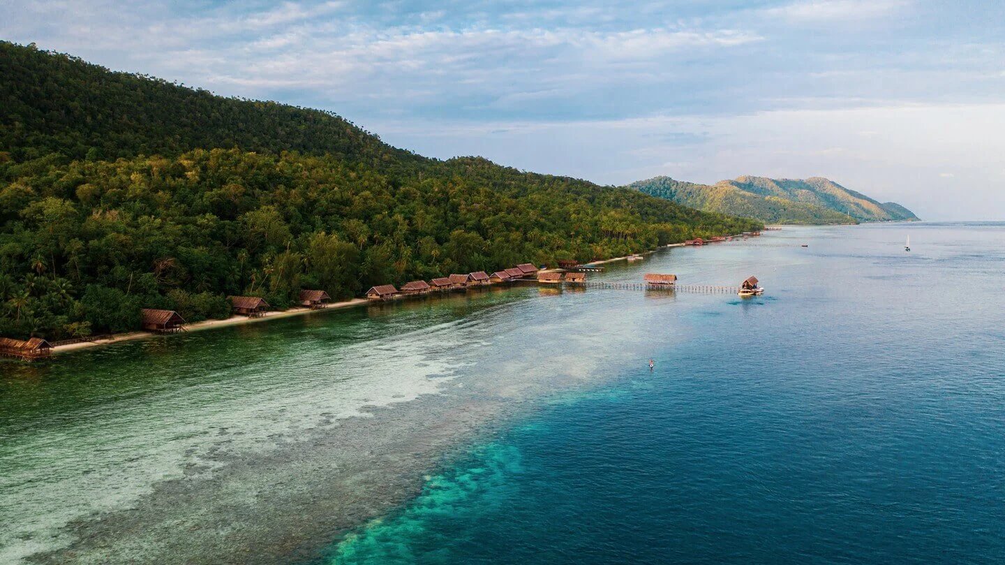 Papua Diving — Kri Eco Resort & Sorido Bay Resort, Raja Ampat's Pioneer Dive Resorts since 1990