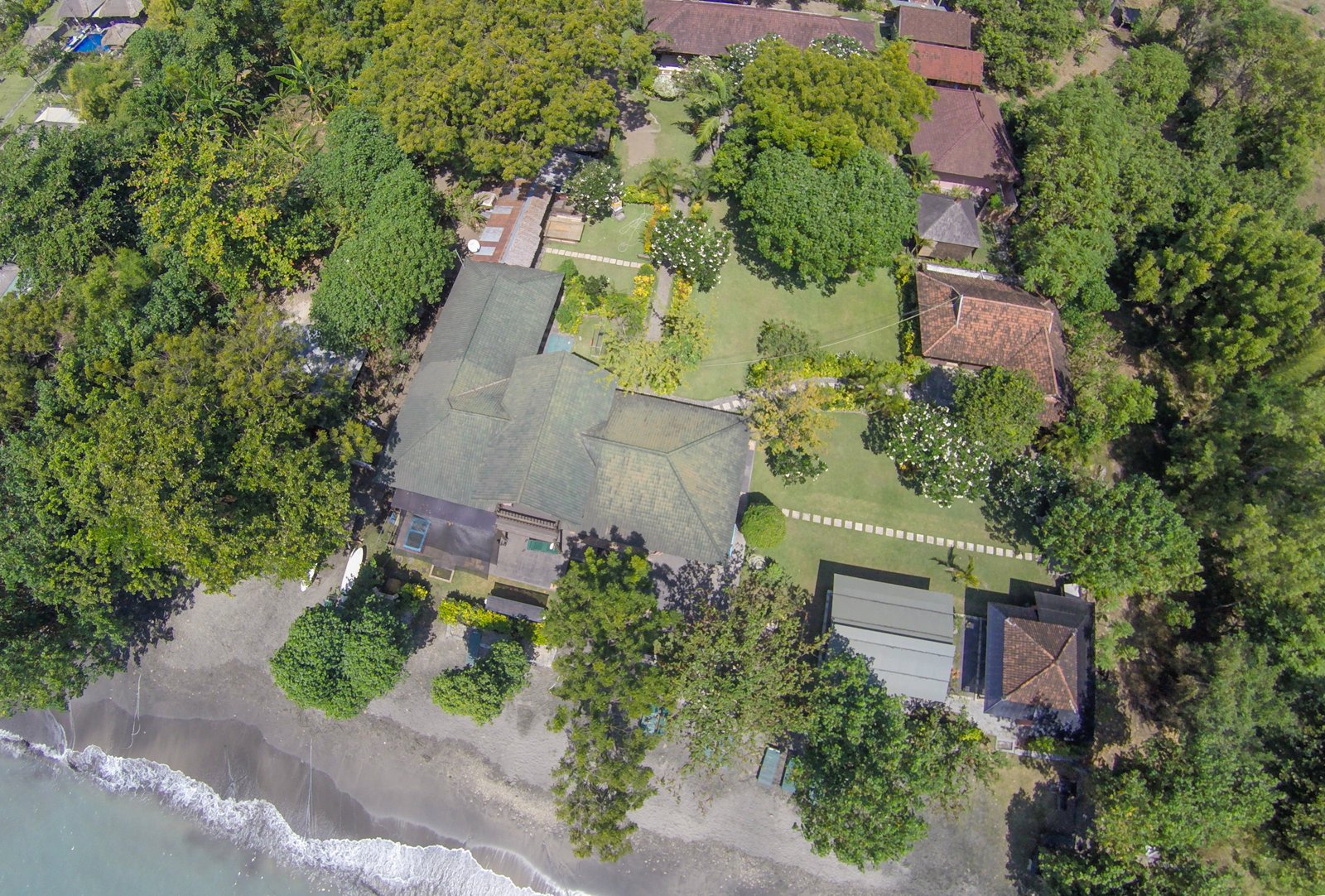 Reef Seen Divers' Resort — Pemuteran's First Dive Operator