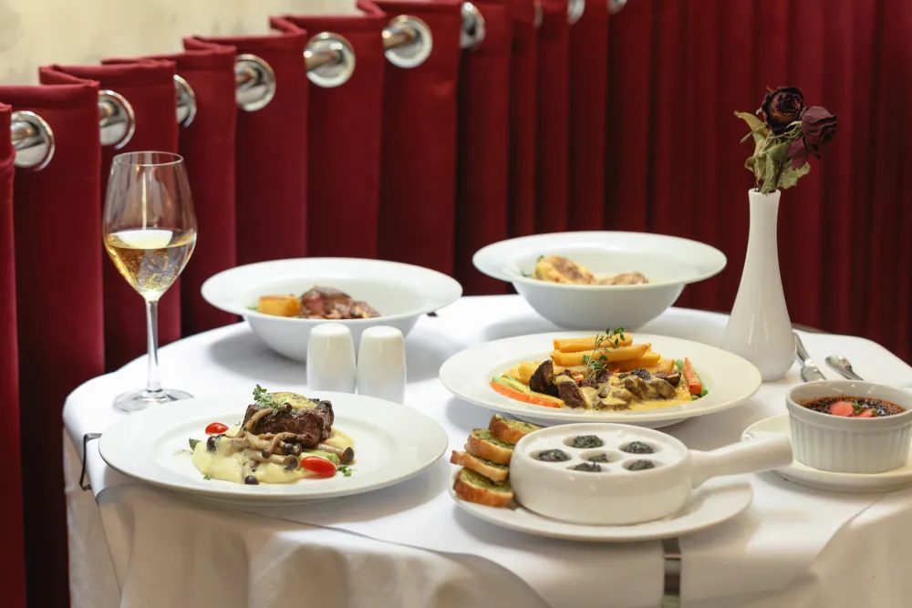 BRIQ Bistro