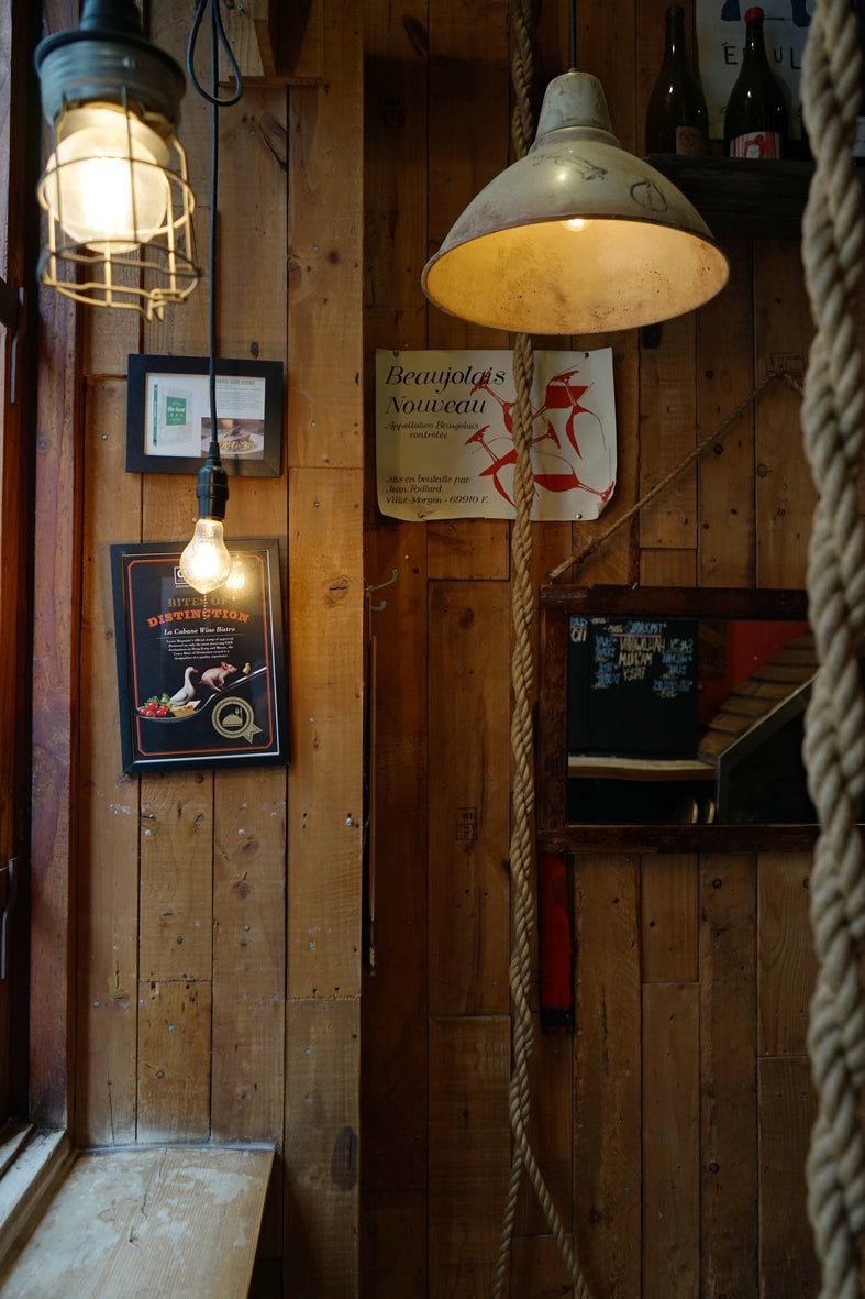 La Cabane Wine Bistro - 2