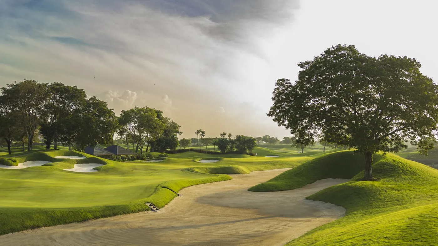 Laguna National Golf Resort Club