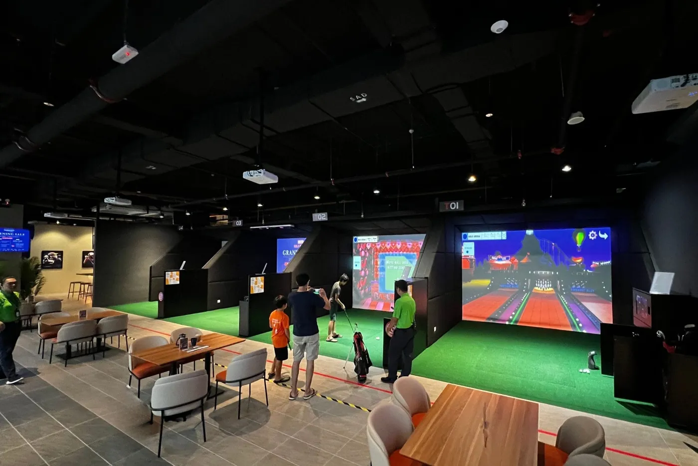 MST Golf Arena, Toppen