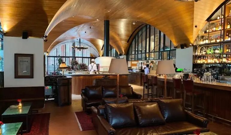 Roma Osteria & Bar