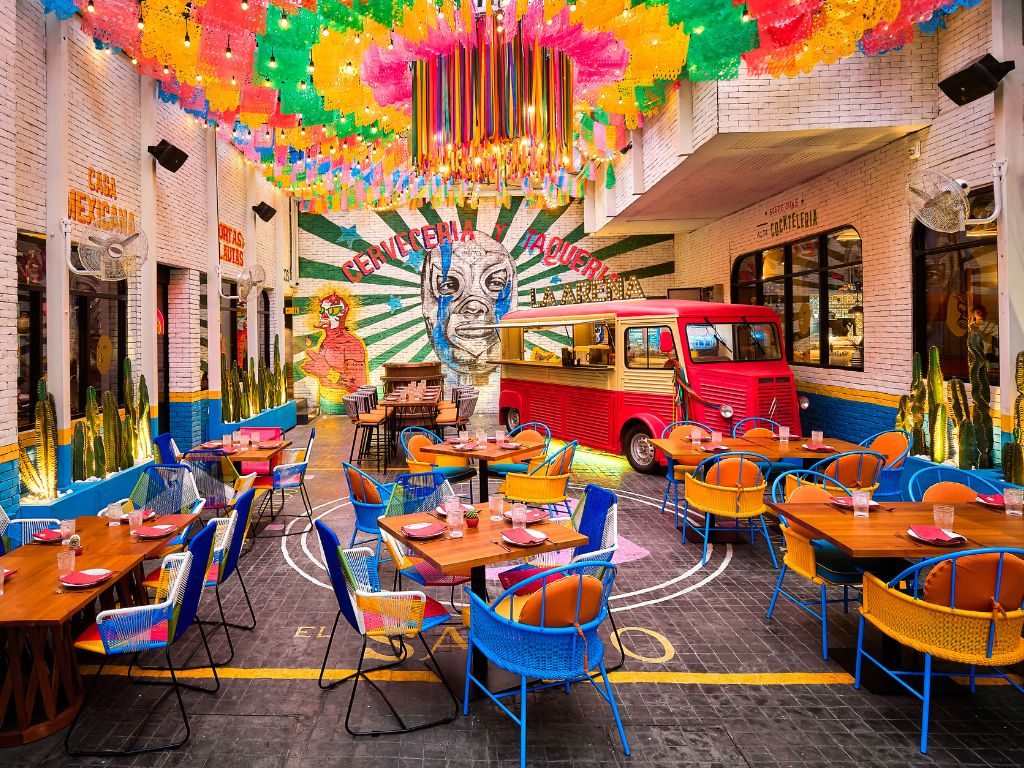 El Santo Mexican Restaurant & Bar