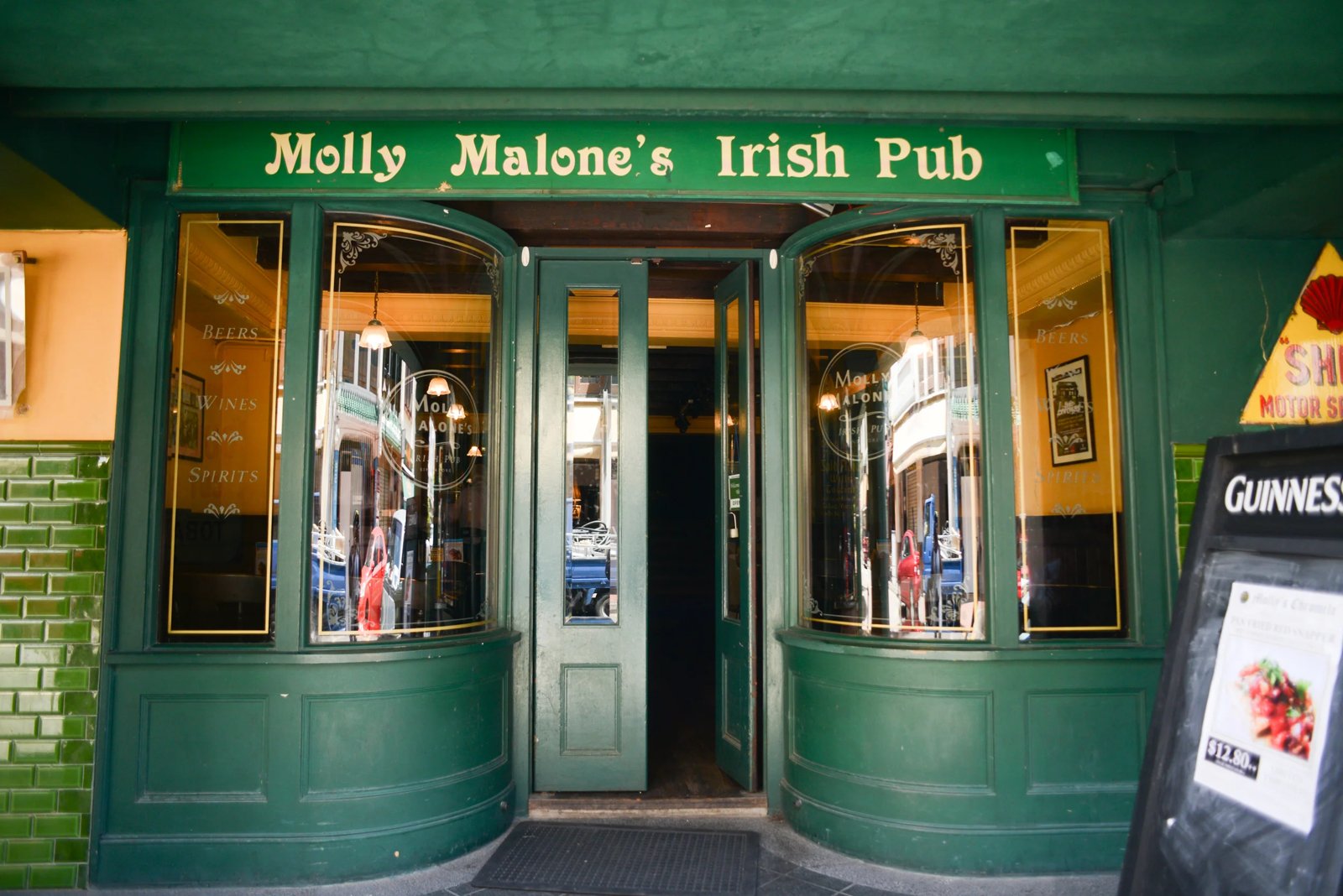 Molly Malone's, Circular Road, Singapore