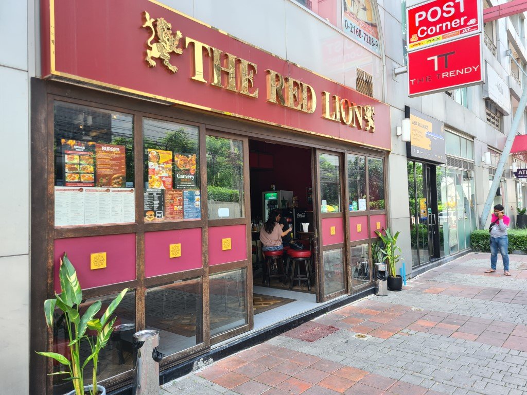 The Red Lion English Pub Bangkok