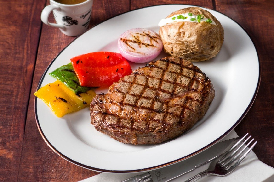 El Toro Steakhouse & Churrascaria - 2