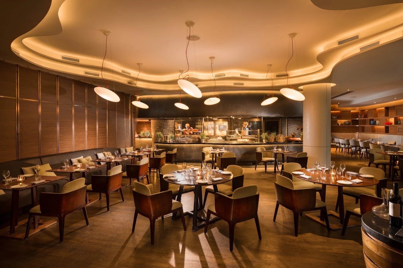 Opus Bar & Grill
