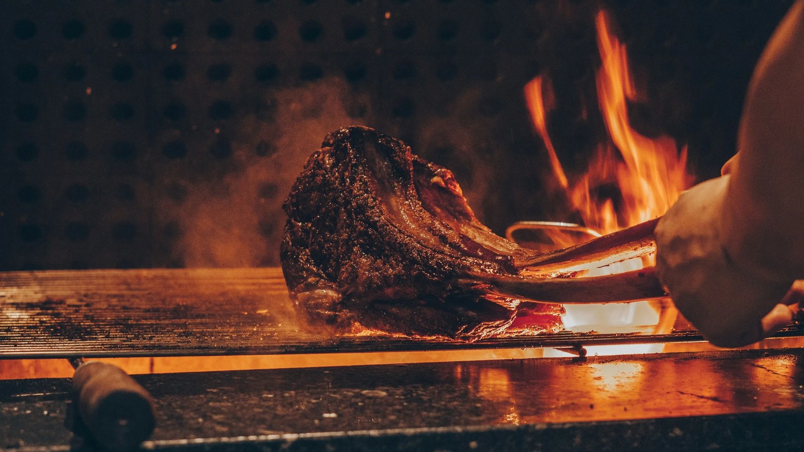 Tusk Grill & Bar - 2