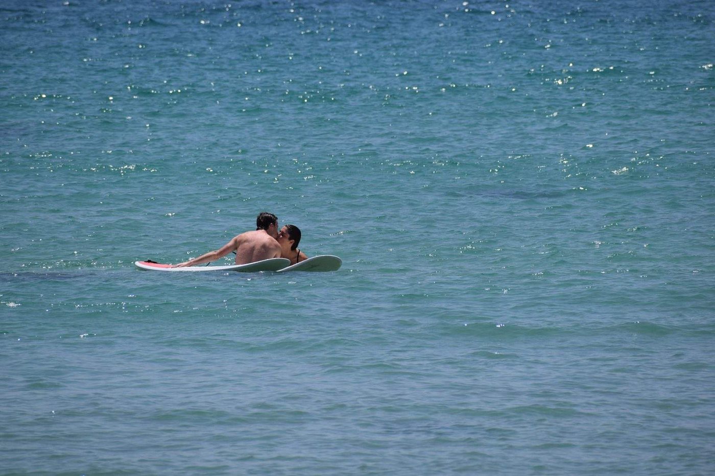 Hiri Surf School