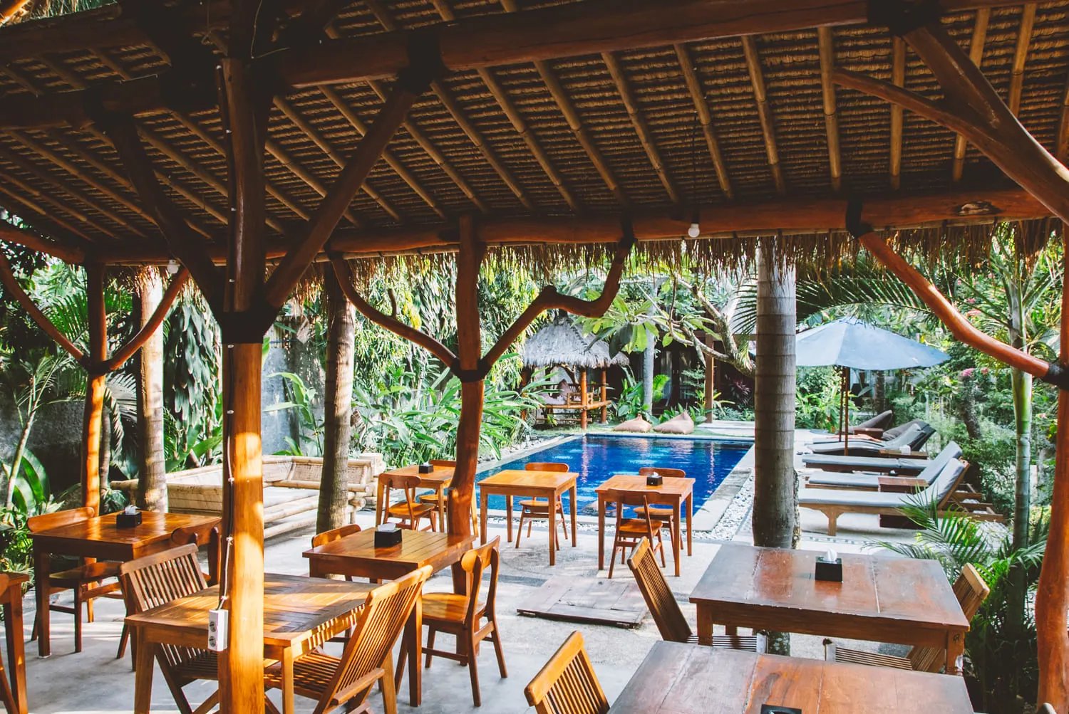 Nuna Surf Lombok