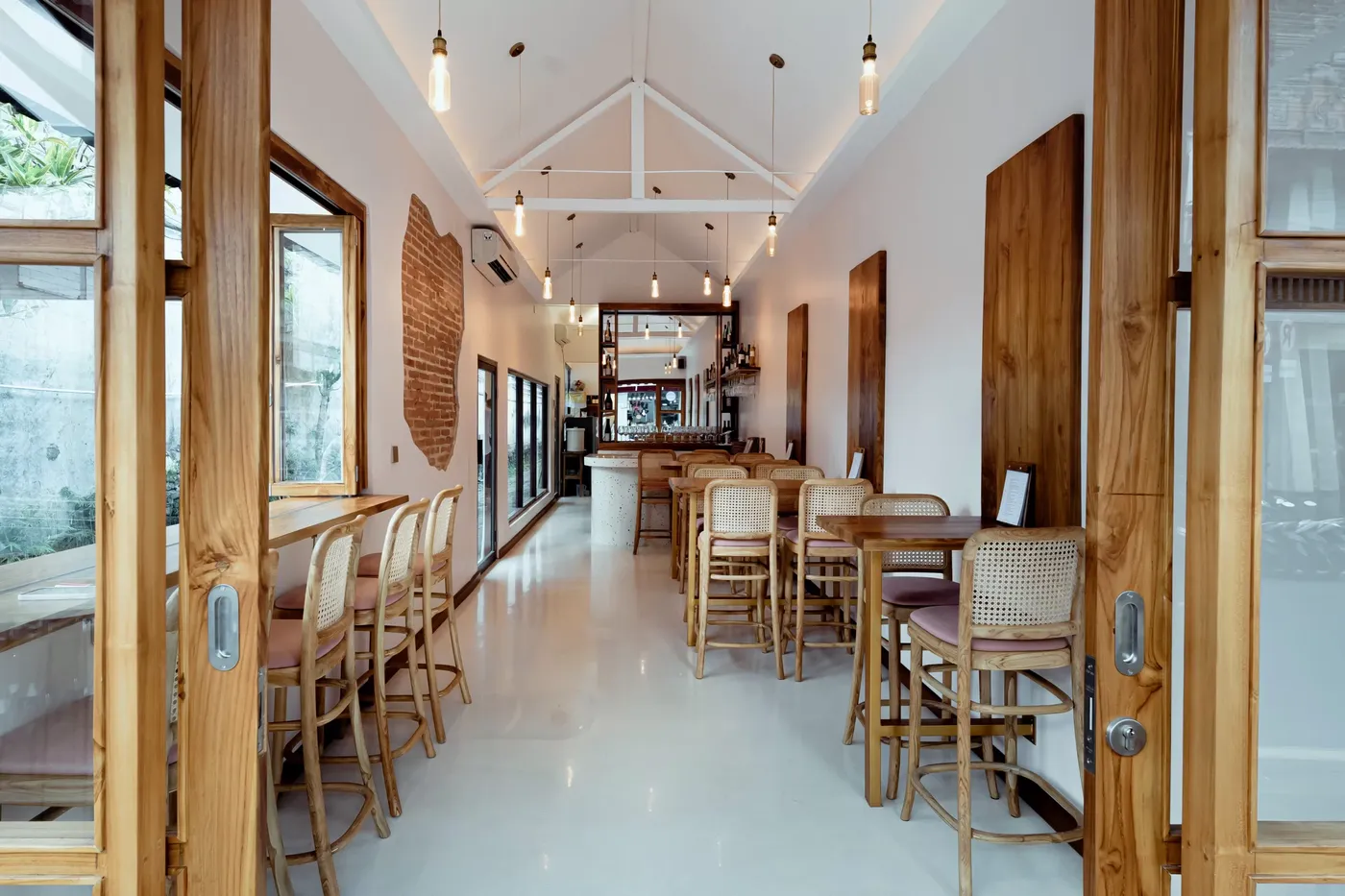 Wine bars in Bali