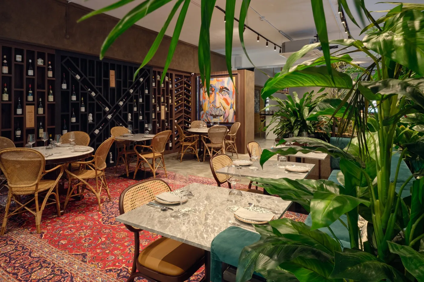 Le Clos Wine House & Restaurant