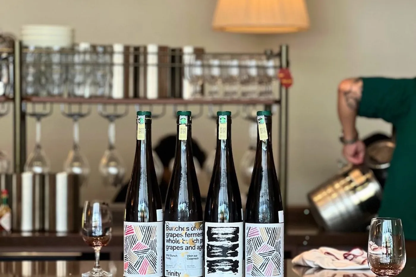 Mellow Wine & Dining Room